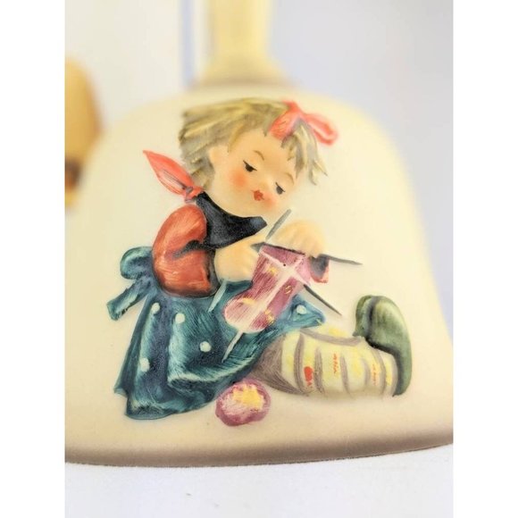 Vtg 1983 Goebel Hummel Annual Porcelain Bell Collectible 6th Edition West German - Picture 3 of 10